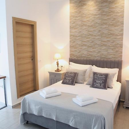 Suite Ornos Exterior photo